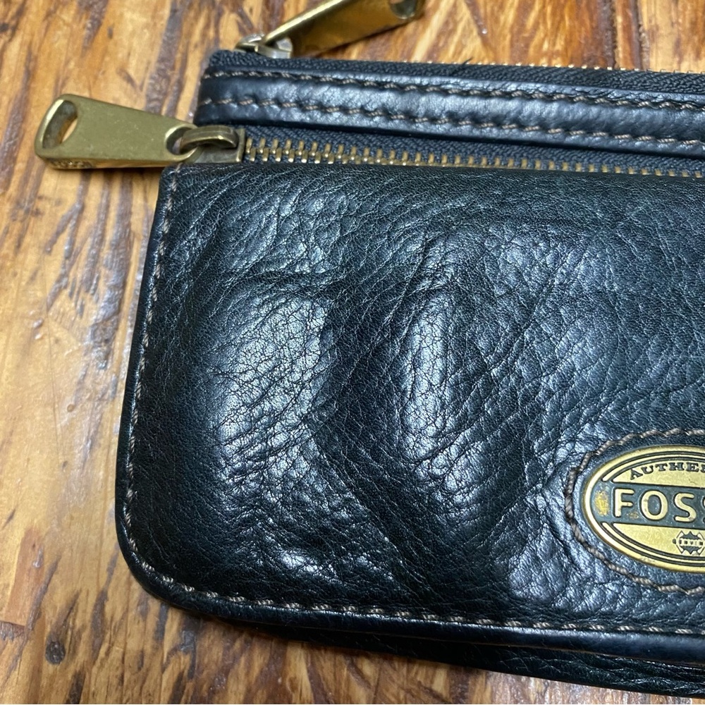 Vintage Fossil Explorer Flap Black Leather Tri-Fold Wallet Gold Logo 7” X 4” - Picture 4 of 9